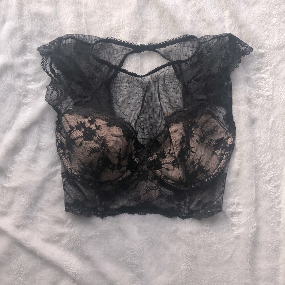 Victoria’s Secret dream angels lined Demi